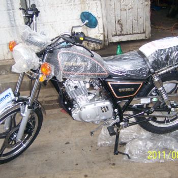  ����125-8F